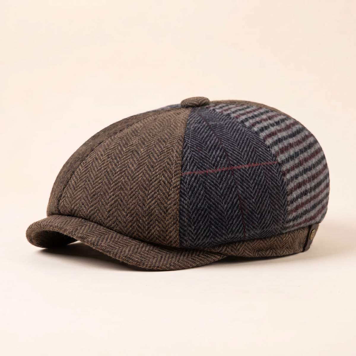 Patchwork-Schiebermütze aus Wolle — HARZGERODE